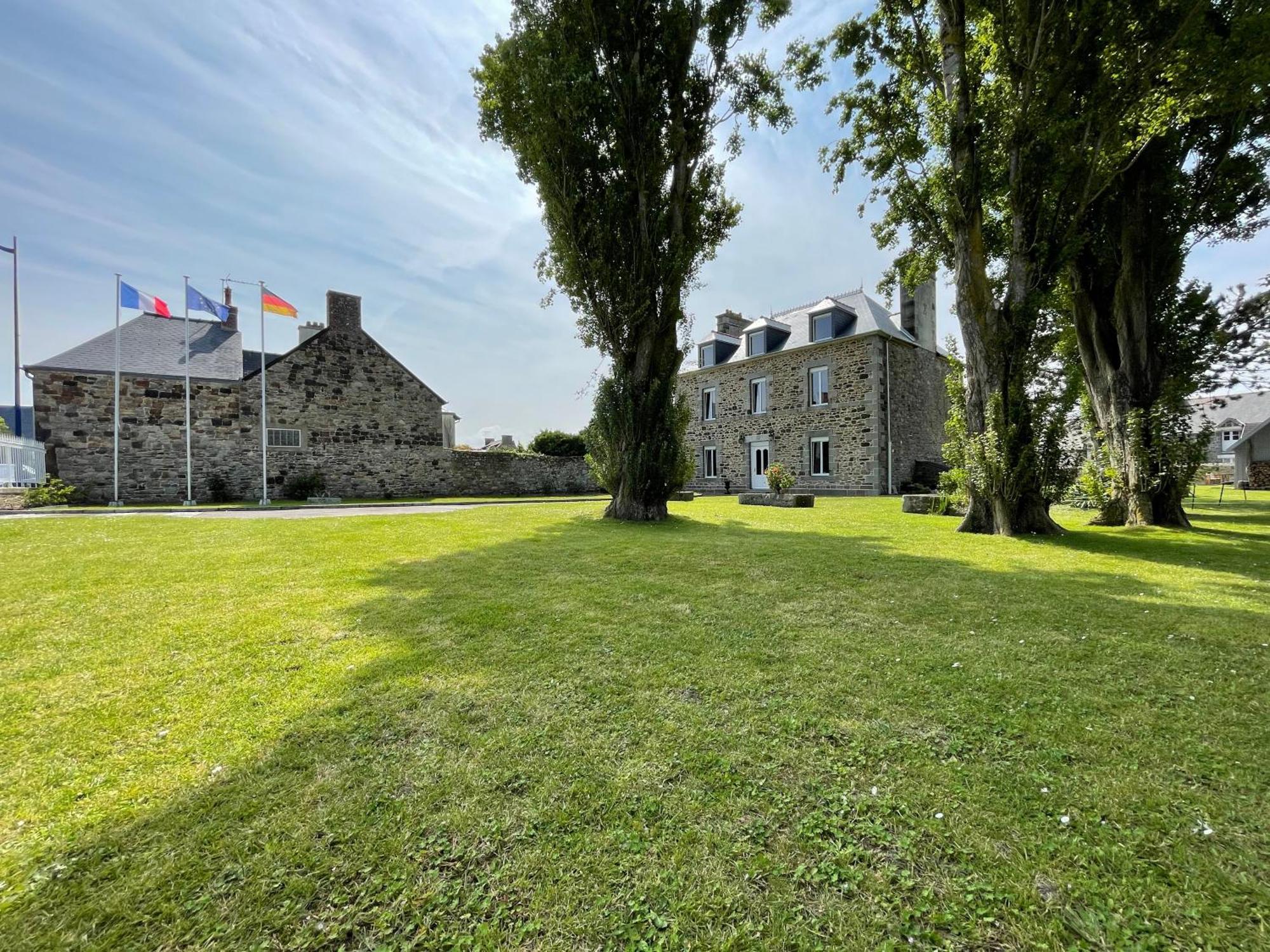 Hotel La Salmoniere Le Vivier-sur-Mer Exterior foto