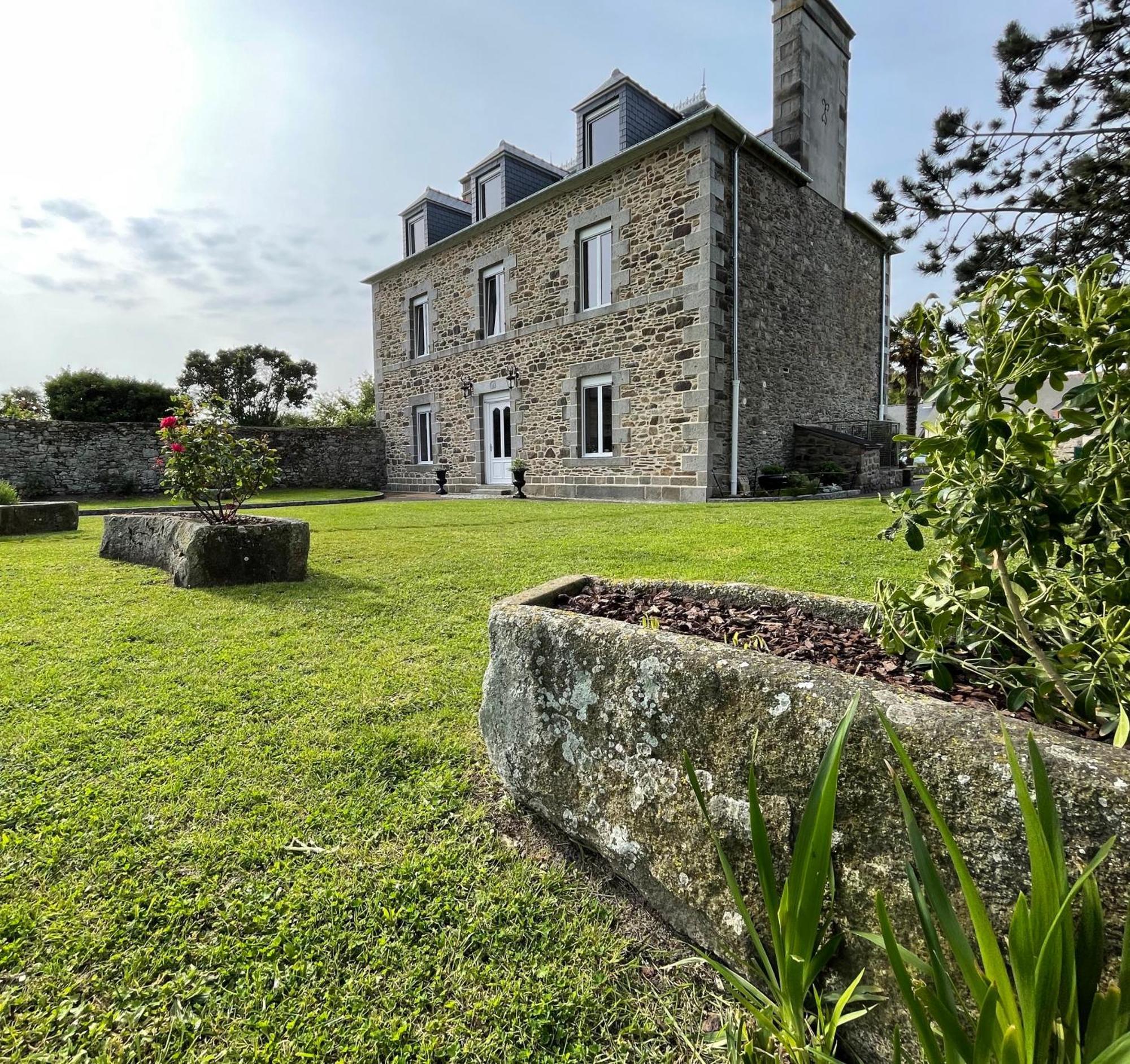 Hotel La Salmoniere Le Vivier-sur-Mer Exterior foto